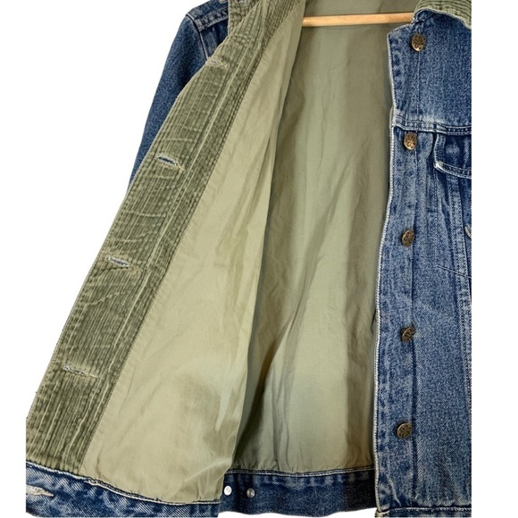 Vintage Disney Winnie The Pooh Embroidered Jean Jacket Size Small - Picture 3 of 9